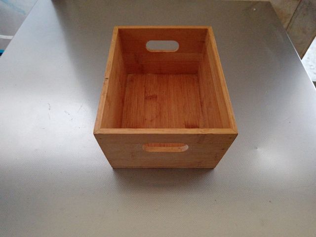 Contenitore in legno 