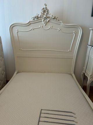 Cama Antigua de 105cm