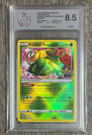 Pokemon Venusaur Radiante gradeado