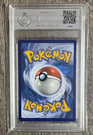 Pokemon Venusaur Radiante gradeado