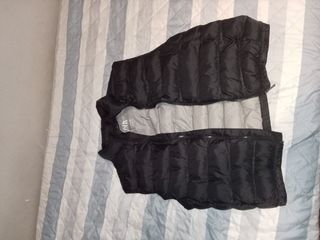 Chaleco sin mangas Zara 