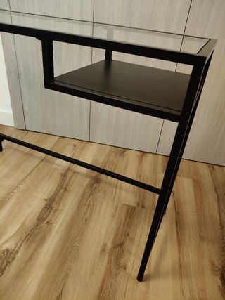 Mesa Escritorio de metal-vidrio