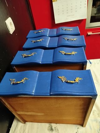 HOY Mesilla de noche vintage azul