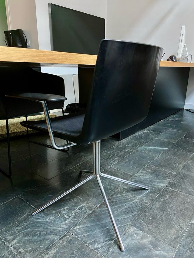 Moderna silla de trabajo de diseño