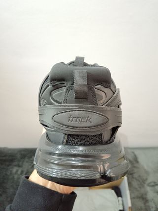 Balenciaga Track 2 black 44EU