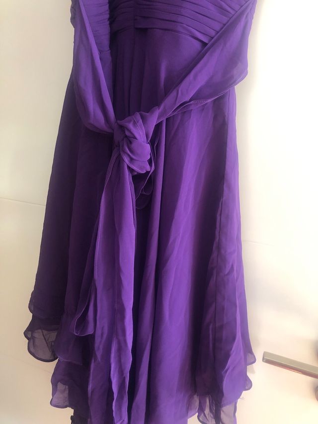 Preciosp vestido fiesta Nuevo a estenar solo 35.