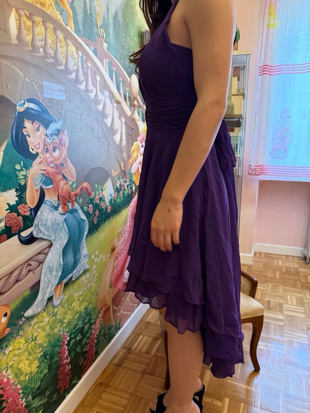 Preciosp vestido fiesta Nuevo a estenar solo 35.