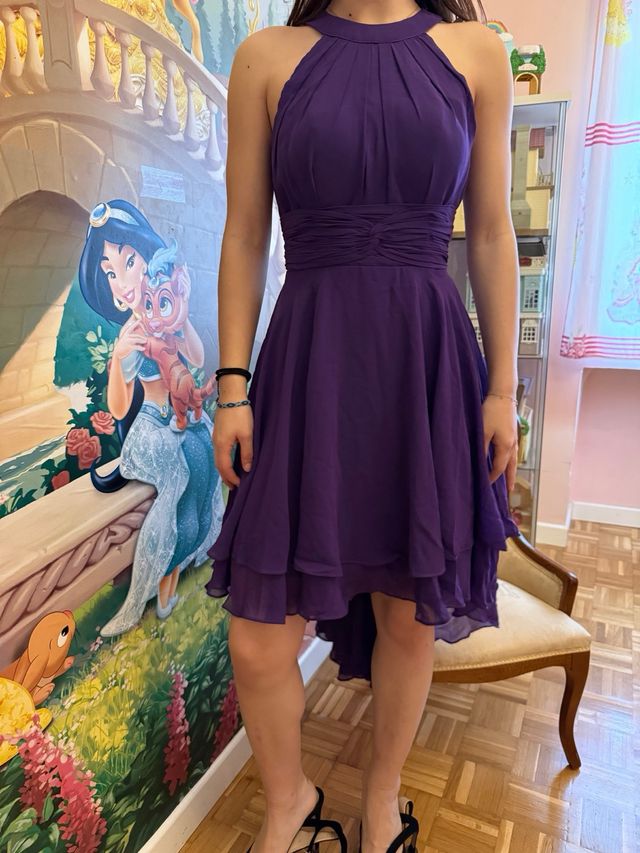 Preciosp vestido fiesta Nuevo a estenar solo 35.