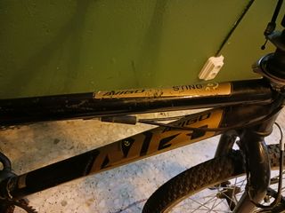 Bici tipo BMX Avigo Sting.