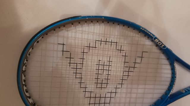 Raqueta de tenis Dunlop