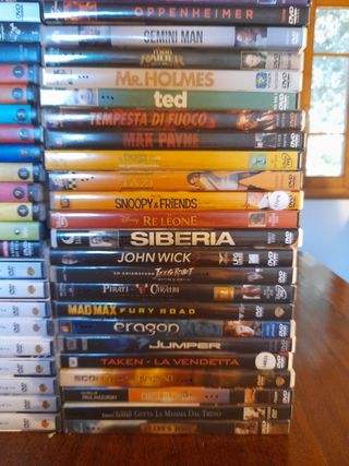 4 dvd per 10.00