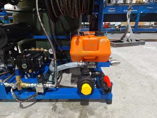 EQUIPO BANCADA 500 LITROS LIMPIEZA Y DESATASCO