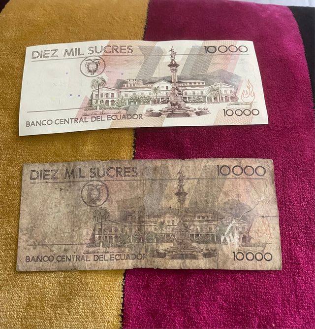 LOTTO 5 BANCONOTE 4 VALUTE ECUADOR/LIBANO/ORIGINALI