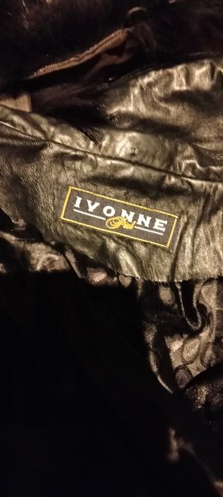 Chaquetón de cuero cien por cien piel