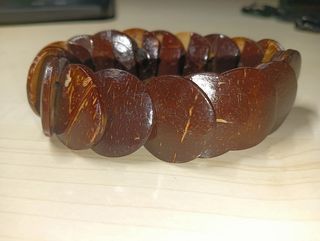 Bracciale in legno