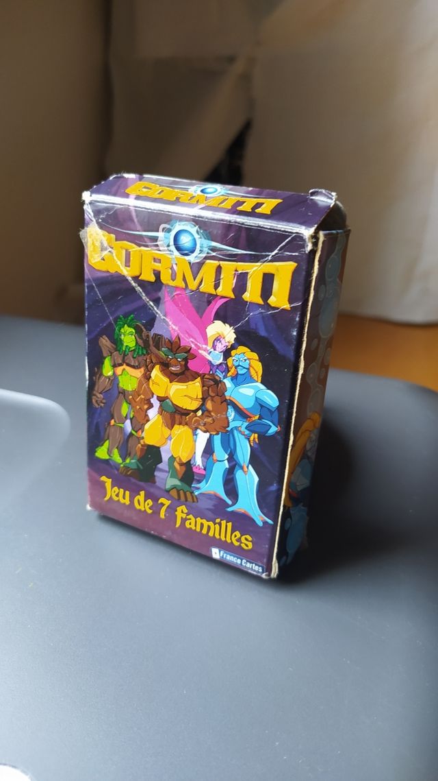 Baraja de cartas familias Gormiti