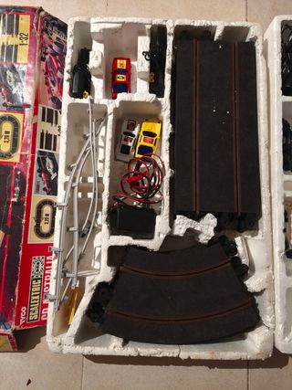 2 Scalextric tico gp australia