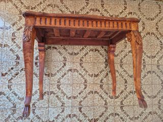 Mesa de centro antigua