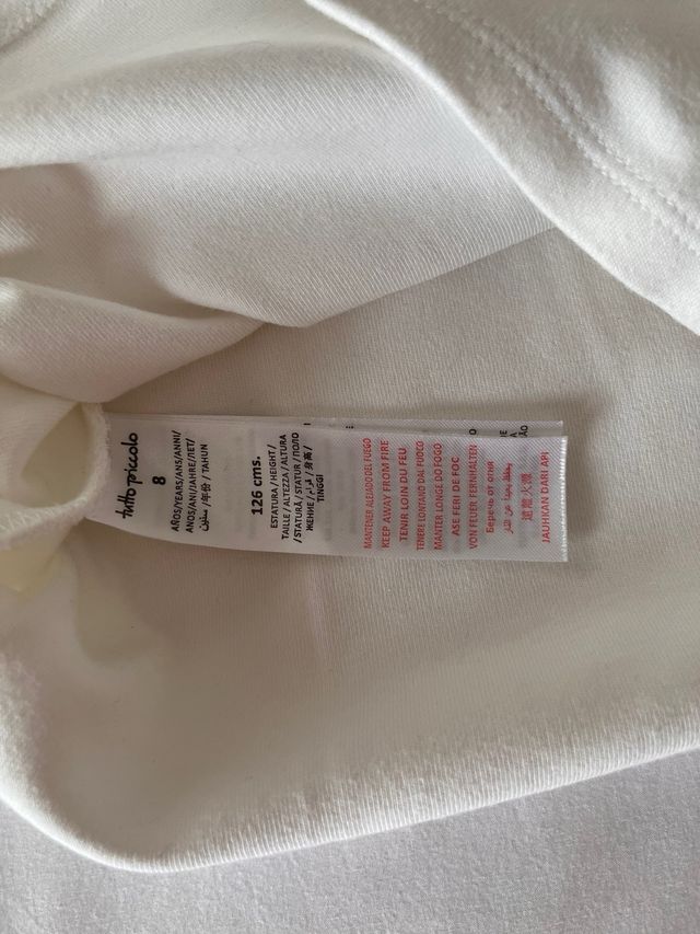 Camiseta niño Tutto Piccolo. Talla 8