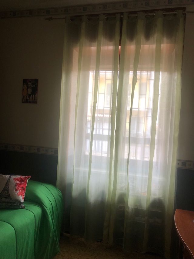 Tenda in organza da camera