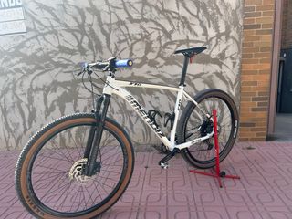 Mendiz X10 XL