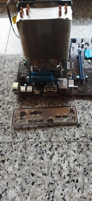 Placas base, memorias, micro i5, disipad