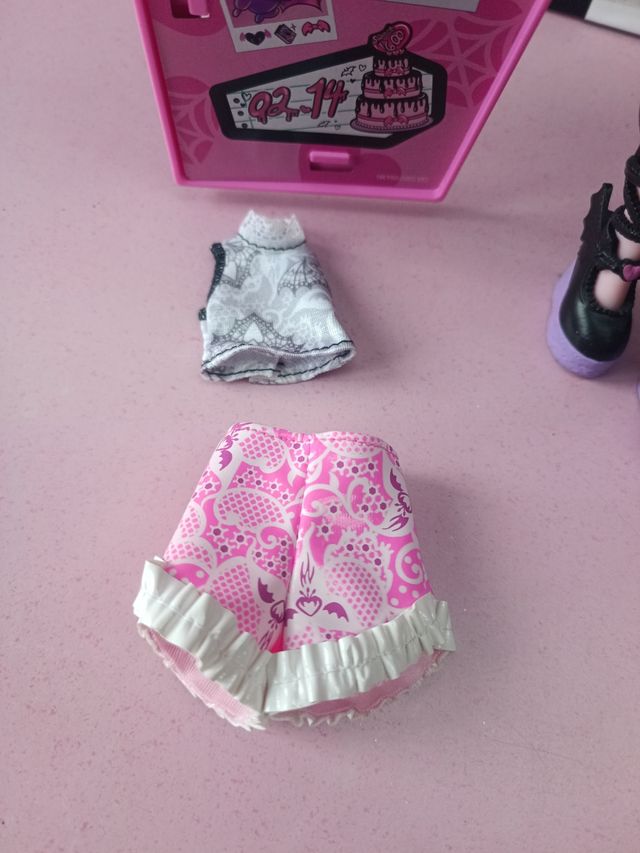 Muñeca Draculaura skulltimate secrets