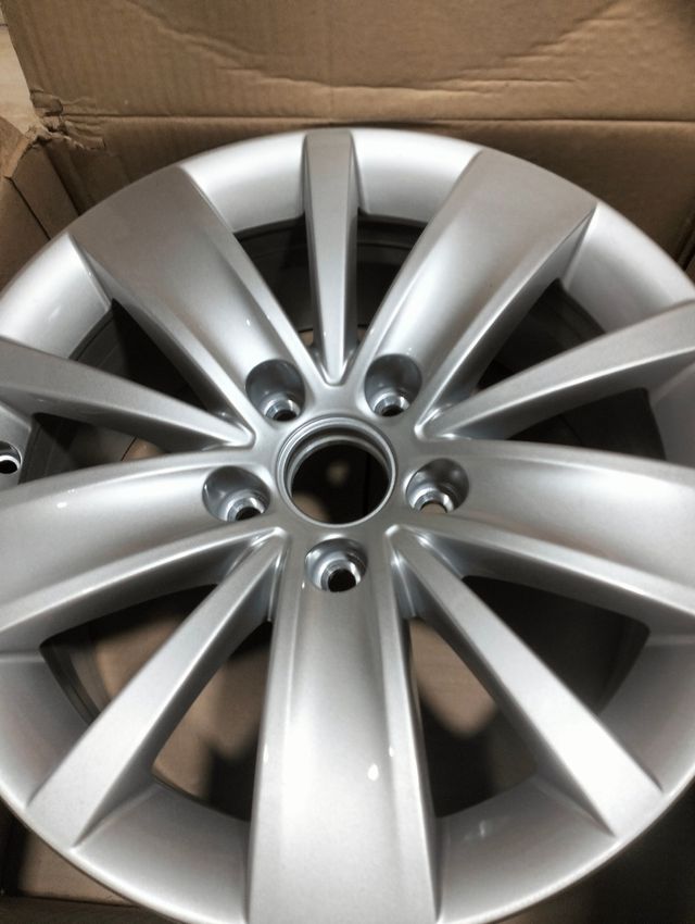 Llanta 16" Volkswagen