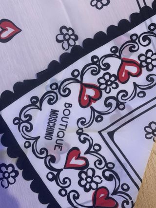 Foulard Moschino
