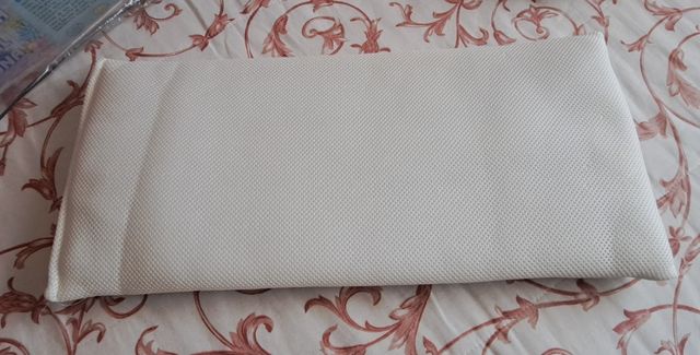 Protector cuna cama y almohada 3D