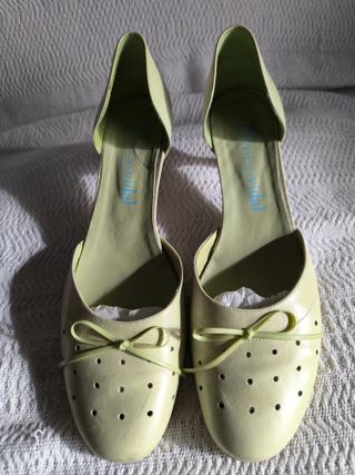 Zapatos de tacón verdes pastel T40 Iris Vidal