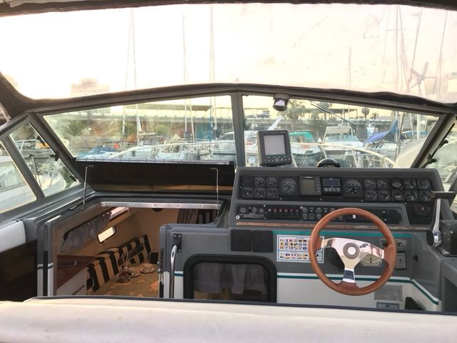 Barco Motor Chris Craft Amerosport 284