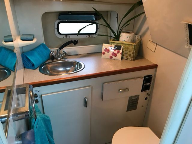 Barco Motor Chris Craft Amerosport 284