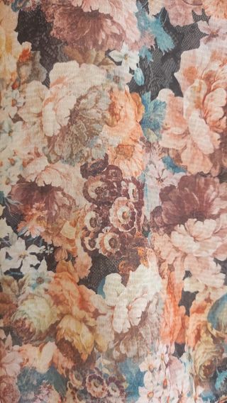 Blusa con estampado floral