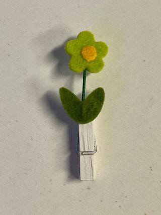 Mini pinzas decorativas flor fieltro