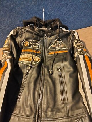 Chaqueta Moto Mujer de Cuero. S.