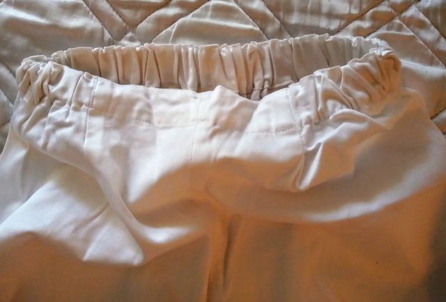 Pantaloni bianchi in cotone