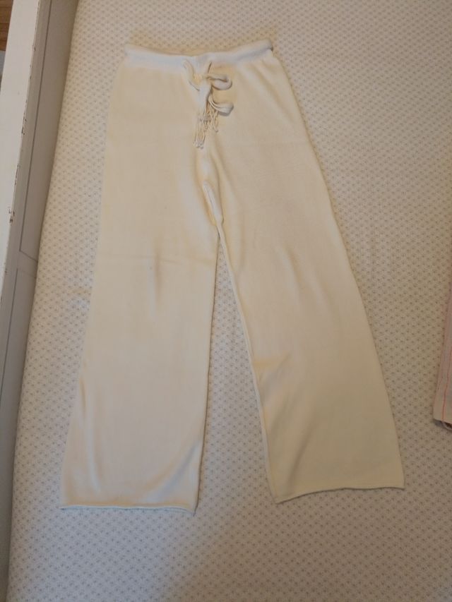 Pantalón punto