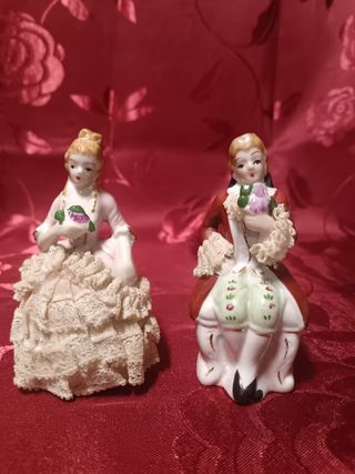 2 Statuine in porcellana vintage 10cm