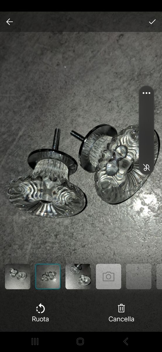 Pomelli credenza vintage