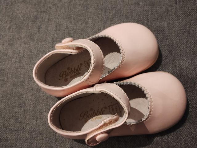 Zapatos charol T. 21