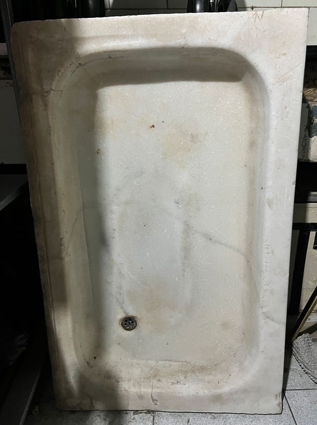 Fregadero-Pica antiguo de Mármol 85x53x11 cms.