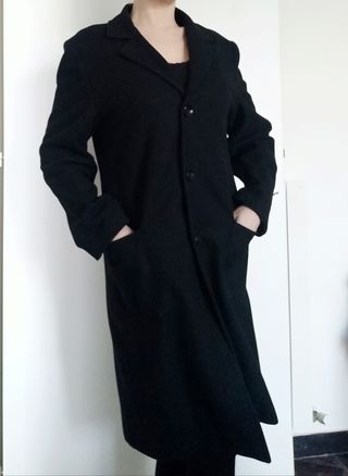 Cappotto nero lungo