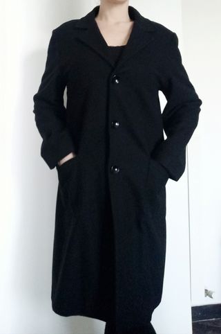Cappotto nero lungo