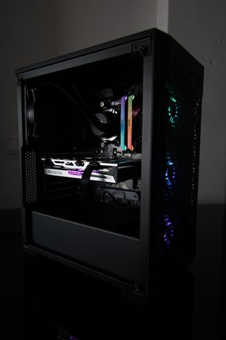 Pc gaming Rx 6600xt