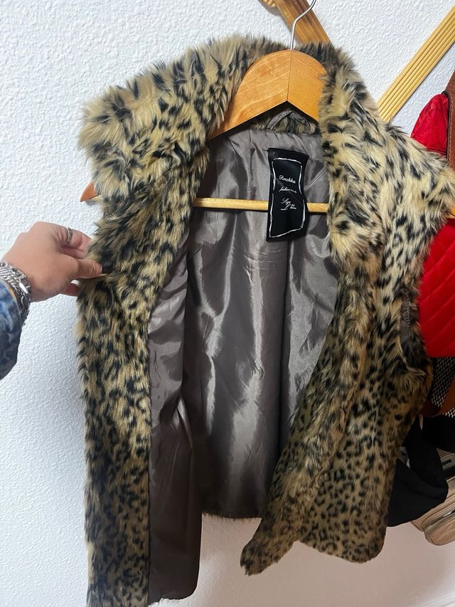Chaleco pelo de leopardo bershka