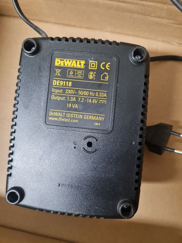 Carica batterie Dewalt