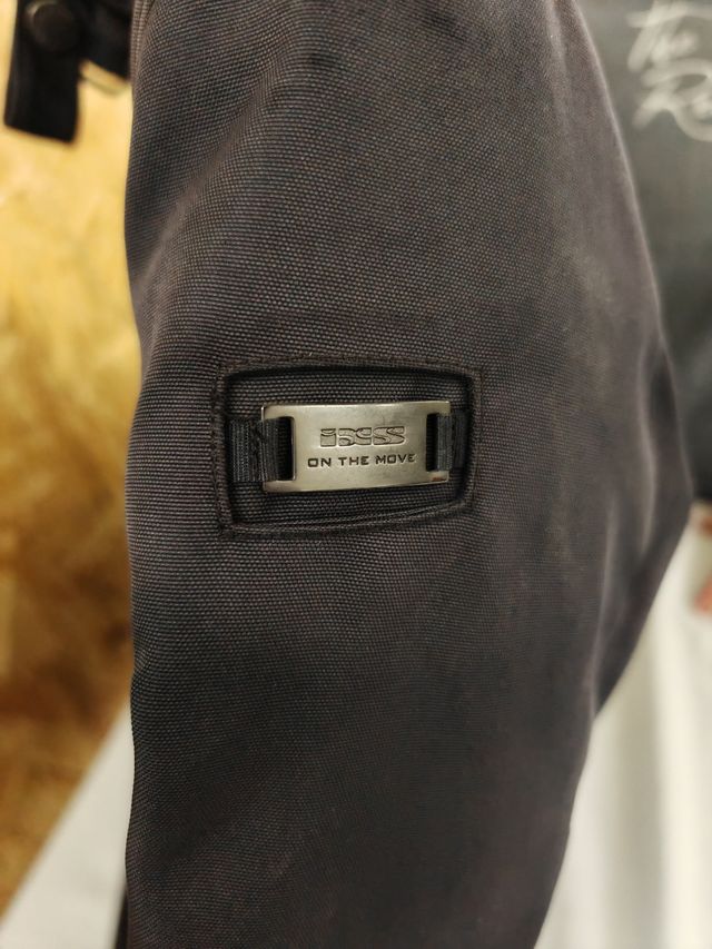 Chaqueta de moto chica ixs