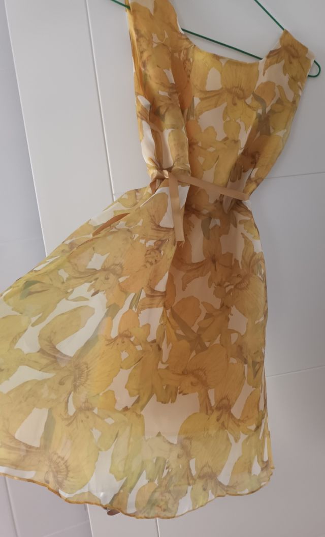 Vestido ideal, vaporoso.Monísimo