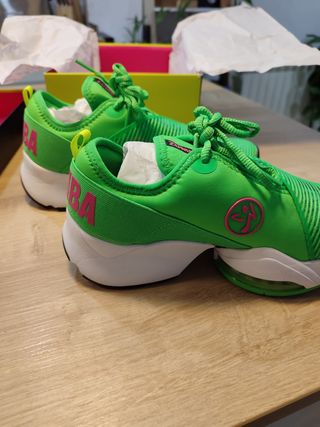 ZAPATILLA ZUMBA AIS STOMP